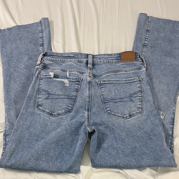 American Eagle Next Level High-Waisted Ripped Skinny Kick Jean. 6 R EUC - Picture 8 of 10